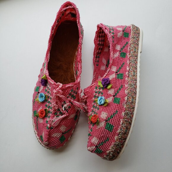 NWOT Handmade Persian Giveh shoes. - Picture 9 of 11